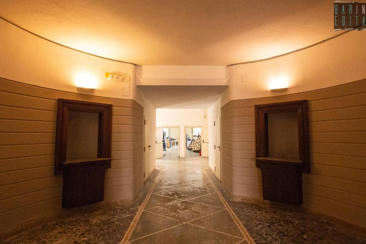 Loft “Cinema Galleria” Lägenhet Bari Exteriör bild